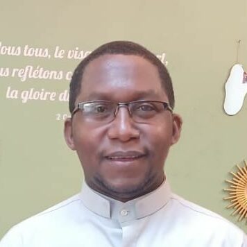 Bienvenue père Athanase Komerusenge